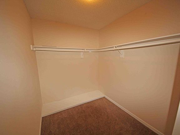 2nd image of 215 Applewood Cir