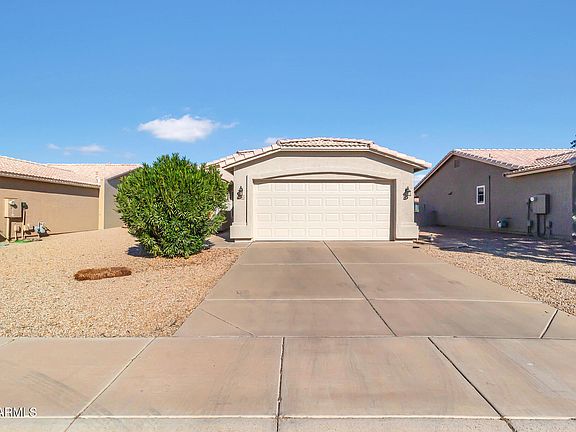 2nd image of 1482 E TORREY PINES Lane