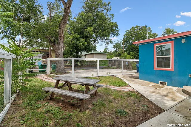 311 Castillo Ave #101 — Photo 16