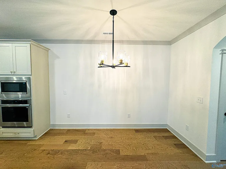 119 Bullpen Aly — Photo 8