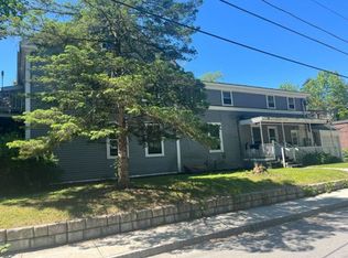 9 Court St, Windsor, VT 05089
