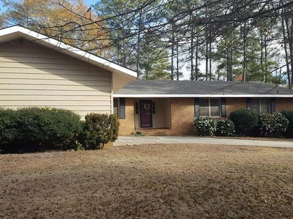 810 Wimbledon Rd, Macon, GA 31210