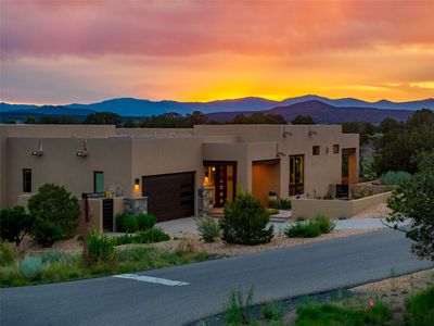 1 Valverde Ct, Santa Fe, NM, 87506