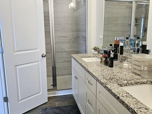5th image of 2427 Trafton Pl