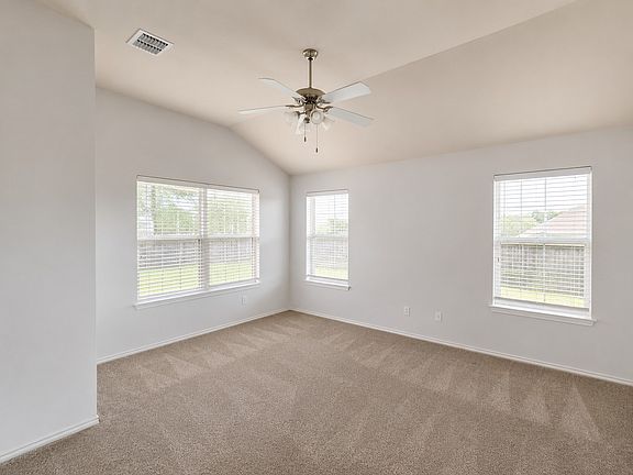 3rd image of 448 Fremont Dr