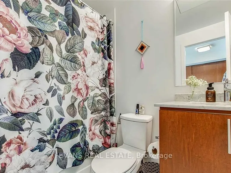 260 Sackville St #705 — Photo 11