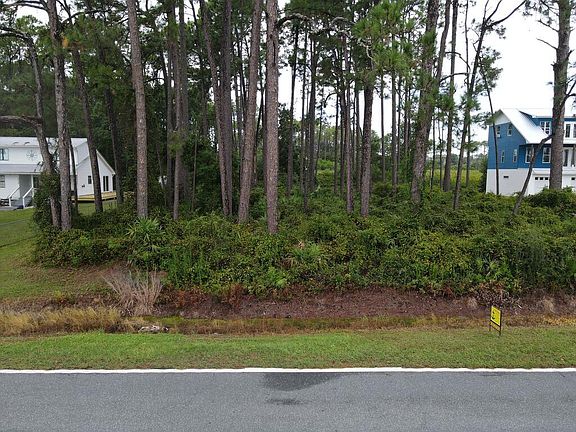 3rd image of 3033 Highway 98 E