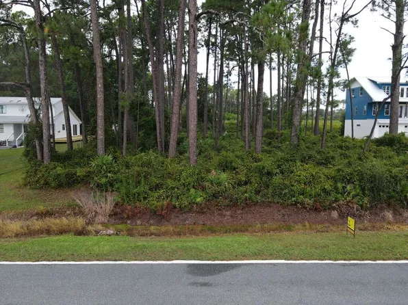 3033 Highway 98 E, Carrabelle, FL 32322