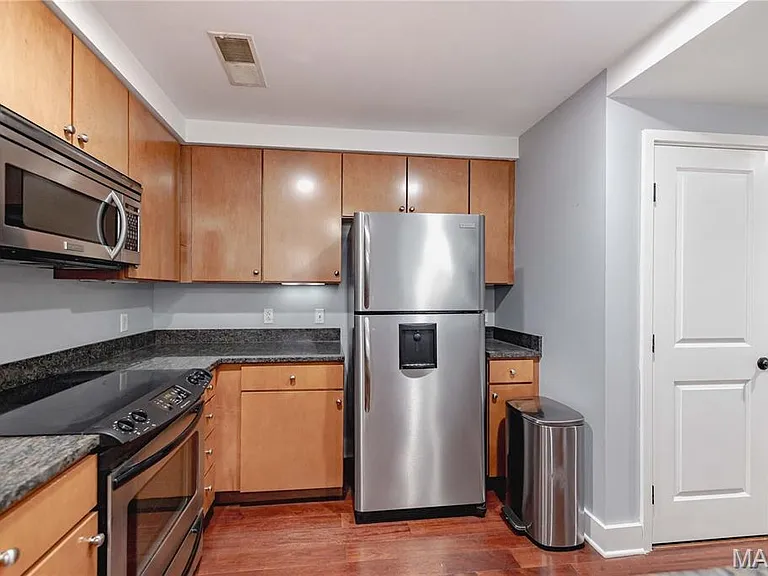 314 N Broadway Ave #1405 — Photo 9