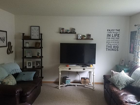 5th image of 4410 Fireclay Ct APT 23