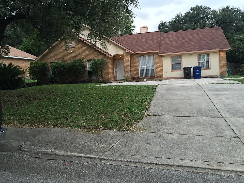 1st image of 3411 Lura Ln