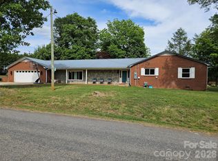 5136 Sherrill Dr, Granite Falls, NC 28630