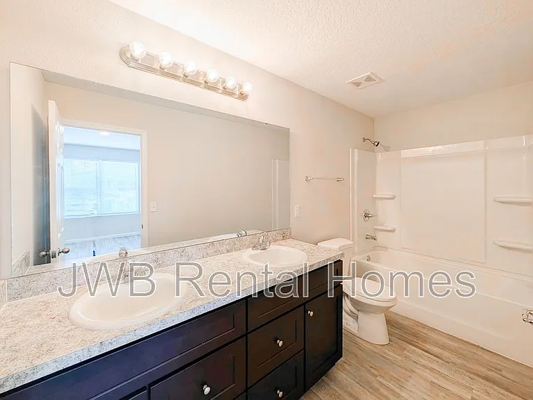 8625 Cocoa Ave — Photo 8