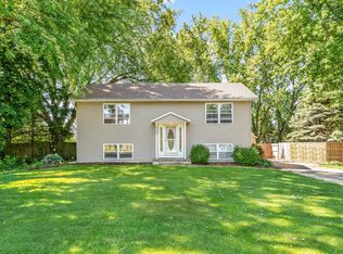 948 Banks Ct, Sandwich, IL 60548