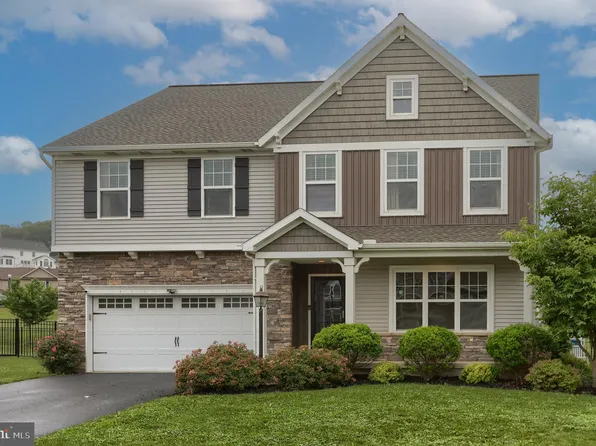 971 Connell St, Mechanicsburg, PA 17055