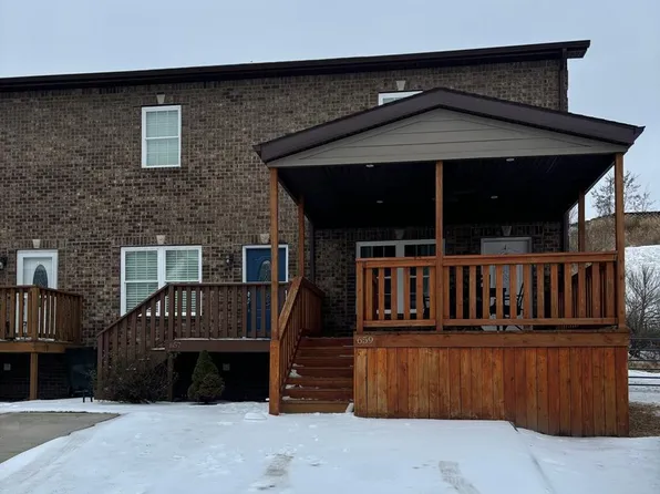 659 Clubhouse Dr, Prestonsburg, KY 41653