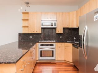 856 N Ashland Ave APT 2, Chicago, IL 60622