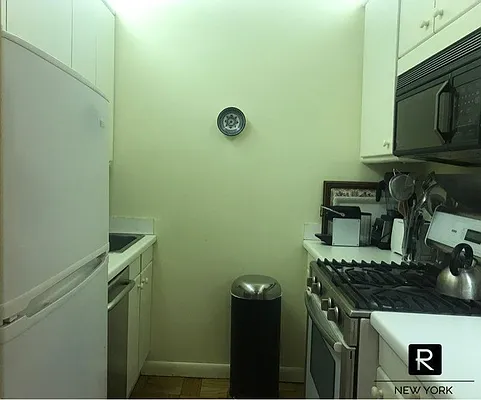 Rented by R New York | media 29