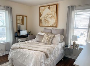 3806 N Sheffield Ave #3W, Chicago, IL 60613