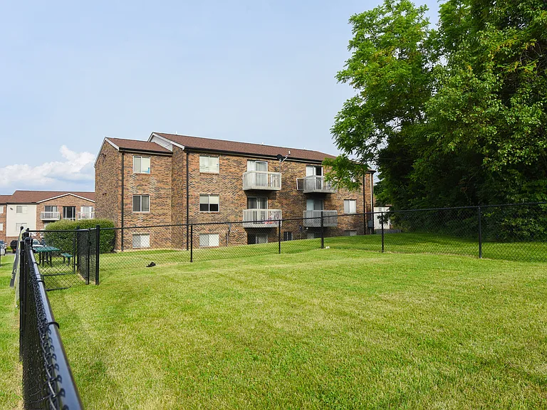 The Woodridge Collection — Photo 49