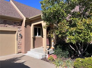 14080 S Summit St, Olathe, KS 66062