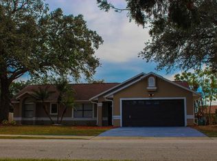 2791 Gramercy Dr, Deltona, FL 32738
