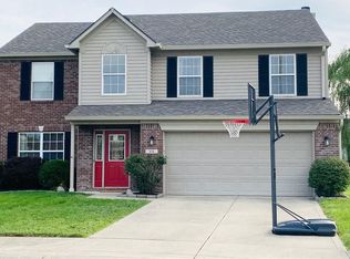 975 S Shore Ct, Franklin, IN 46131