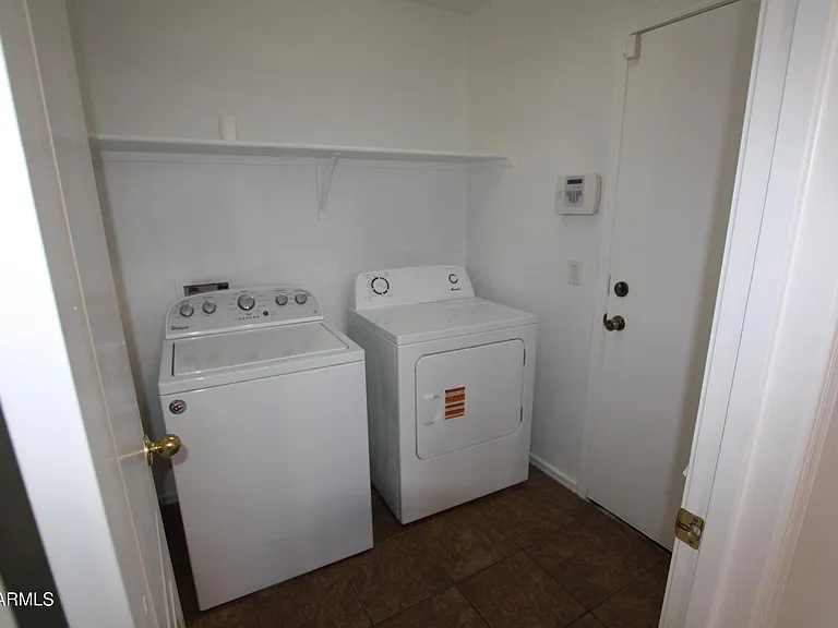 25735 W Elwood St — Photo 5
