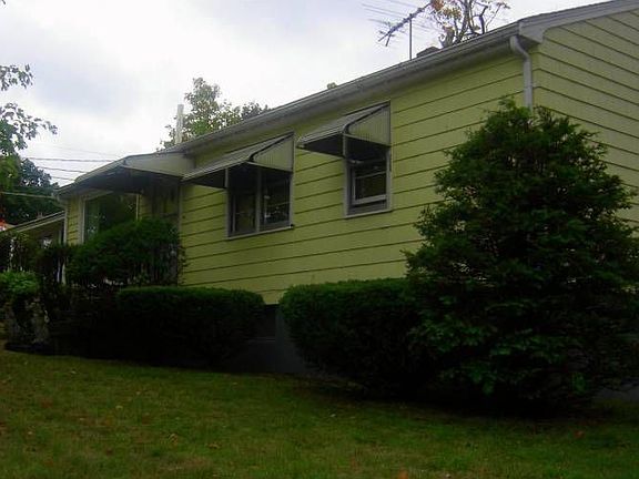 Secluded wooded lot
