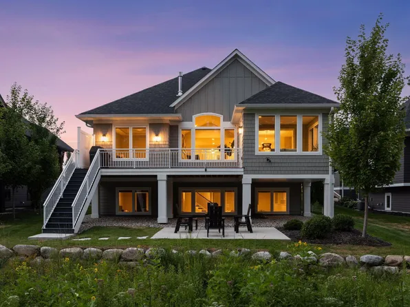7100 Highland Ct, Eden Prairie, MN 55346