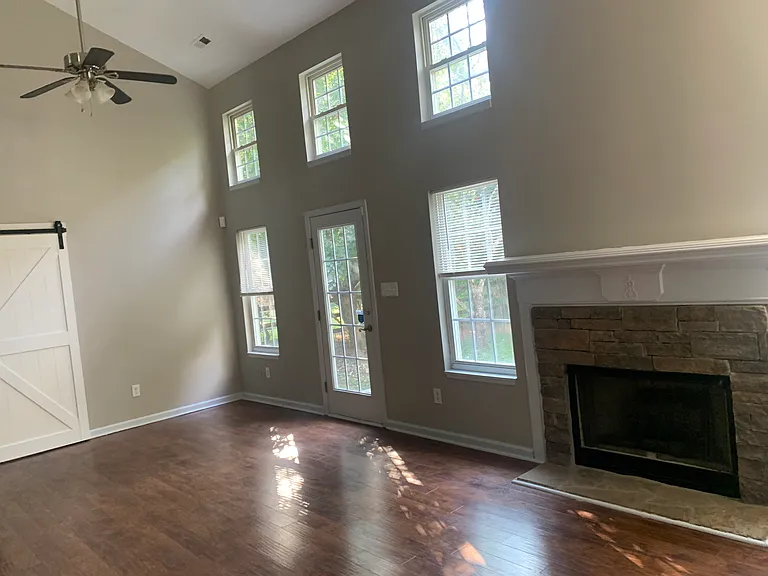 4325 Craven Hill Dr — Photo 11