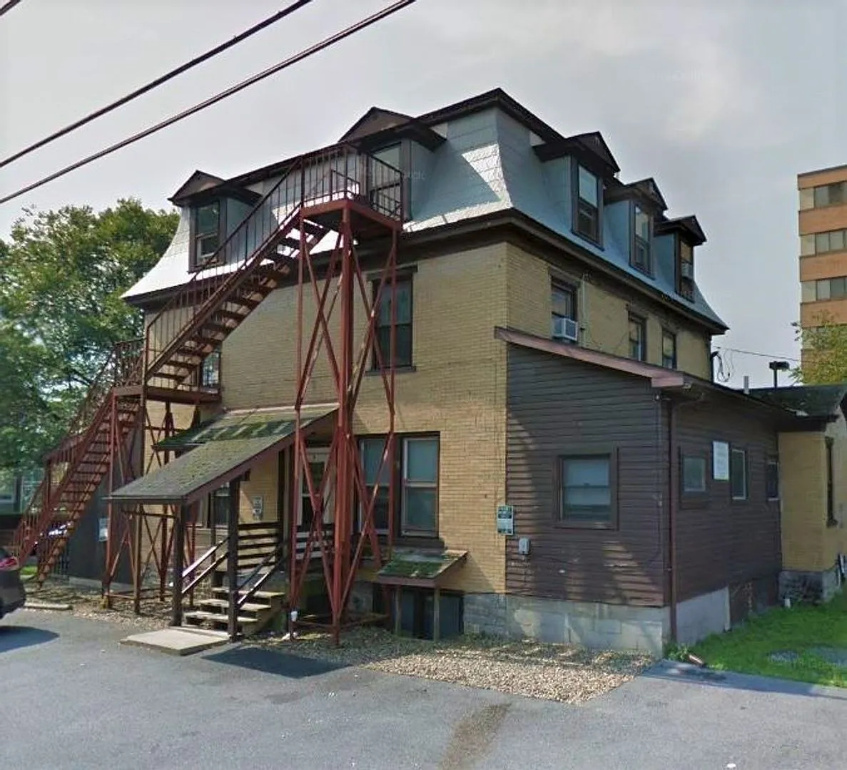 Fairmount Avenue, East-125 — Photo 2