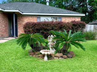 16963 Meadowlark St, Conroe, TX 77385