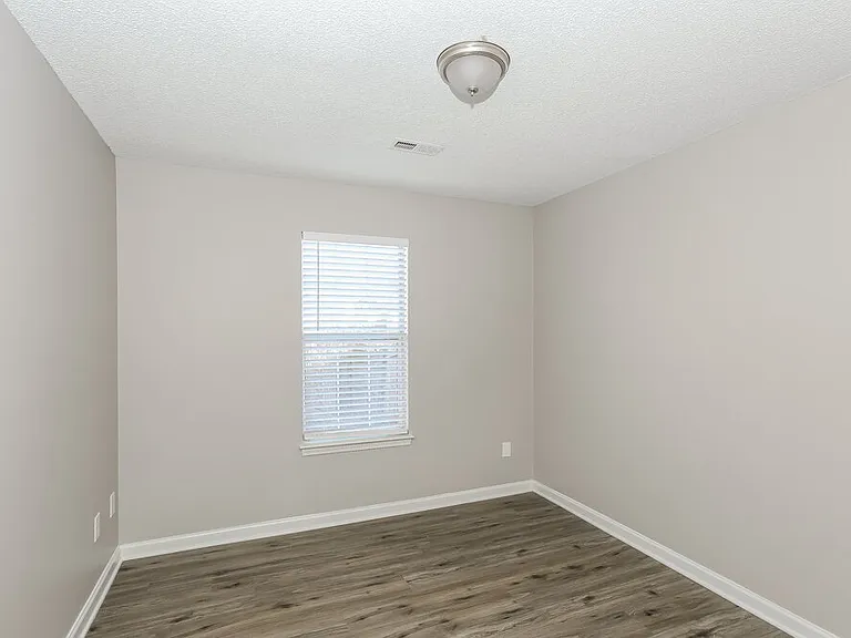 301 Cedarcroft Dr — Photo 13