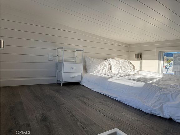 3rd image of 501 S Mistletoe Ave Space 17