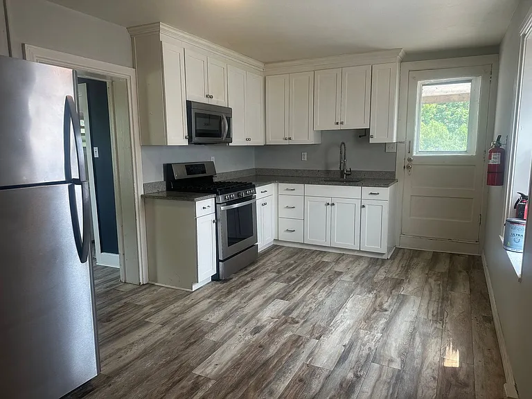 800 Tuckerton Ave #2 — Photo 7
