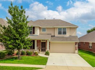 15612 Landing Creek Ln, Roanoke, TX 76262
