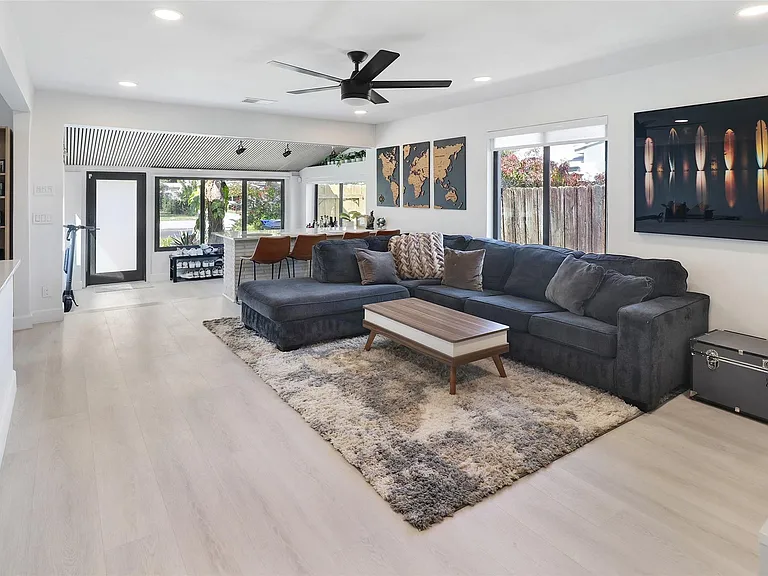 508 SW 13th St — Photo 1