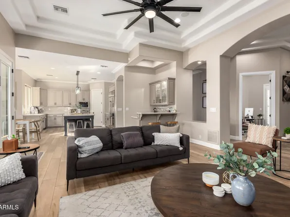 631 W AZALEA Drive, Chandler, AZ 85248