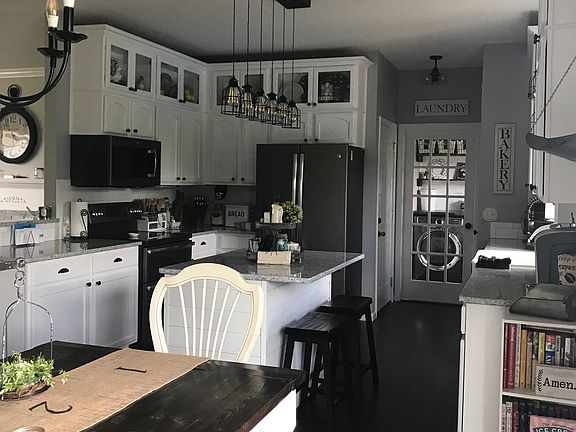 4th image of 7433 Marsack Dr