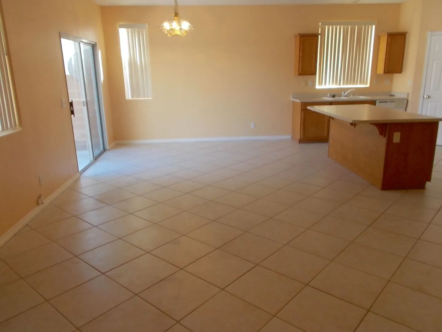 Charming Single-Story Home with Lush Backyard Near Aliante — Photo 4