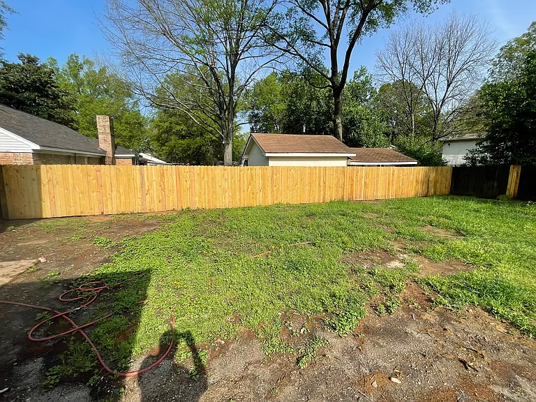 1358 Bennington Dr — Photo 11