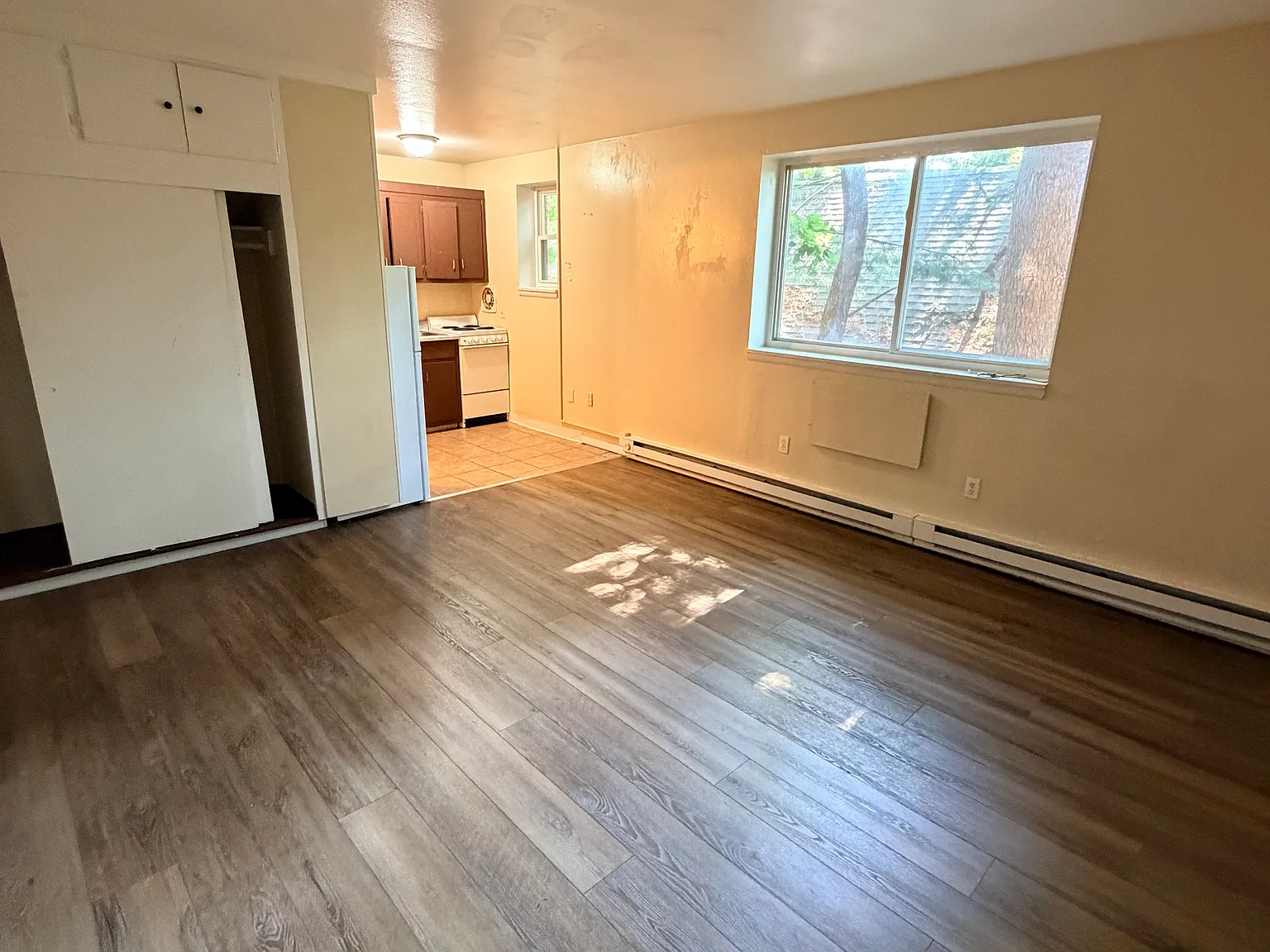 Studio, $1,150 — Photo 2