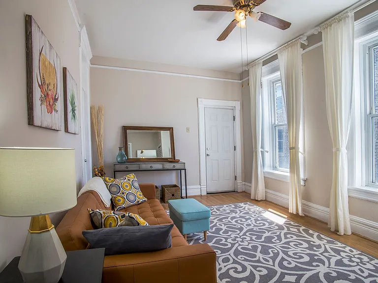 2030 W Coulter St #3RE — Photo 2
