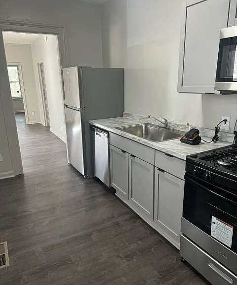 272 Hamilton St #1 — Photo 1