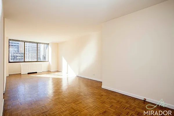 Rented by Mirador Real Estate | media 10