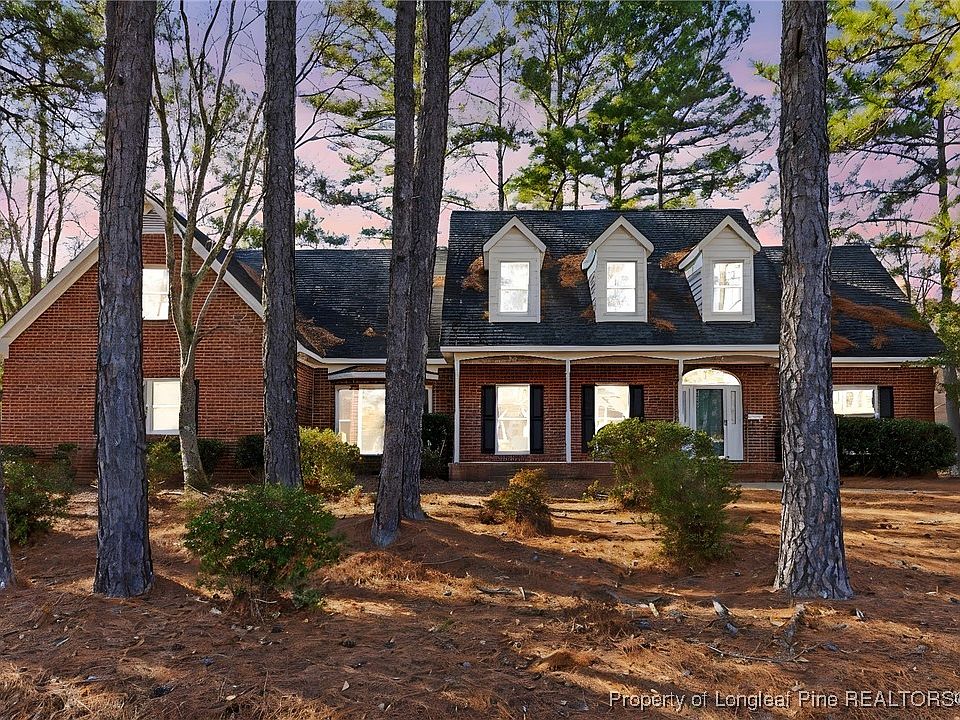 1st image of 208 Woodsage Cir