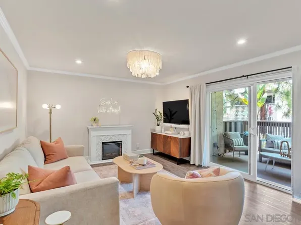 8524 Via Mallorca Unit E, La Jolla, CA 92037