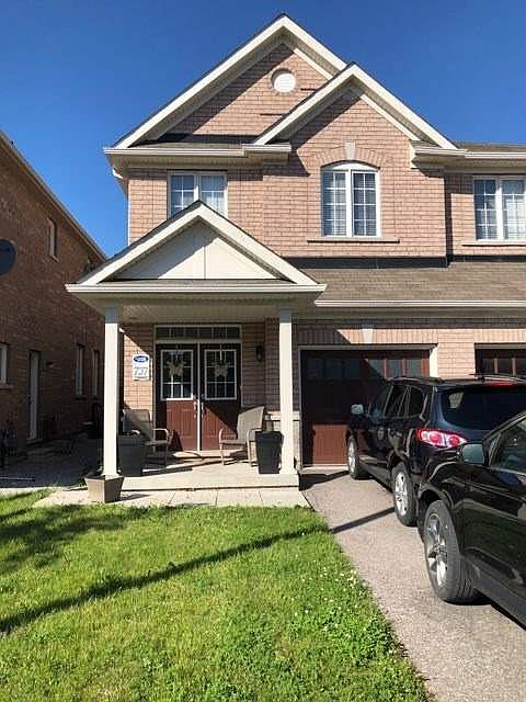 2nd image of 737 Agnew Cres