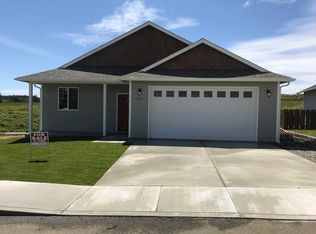 2223 SE Salal Loop, Warrenton, OR